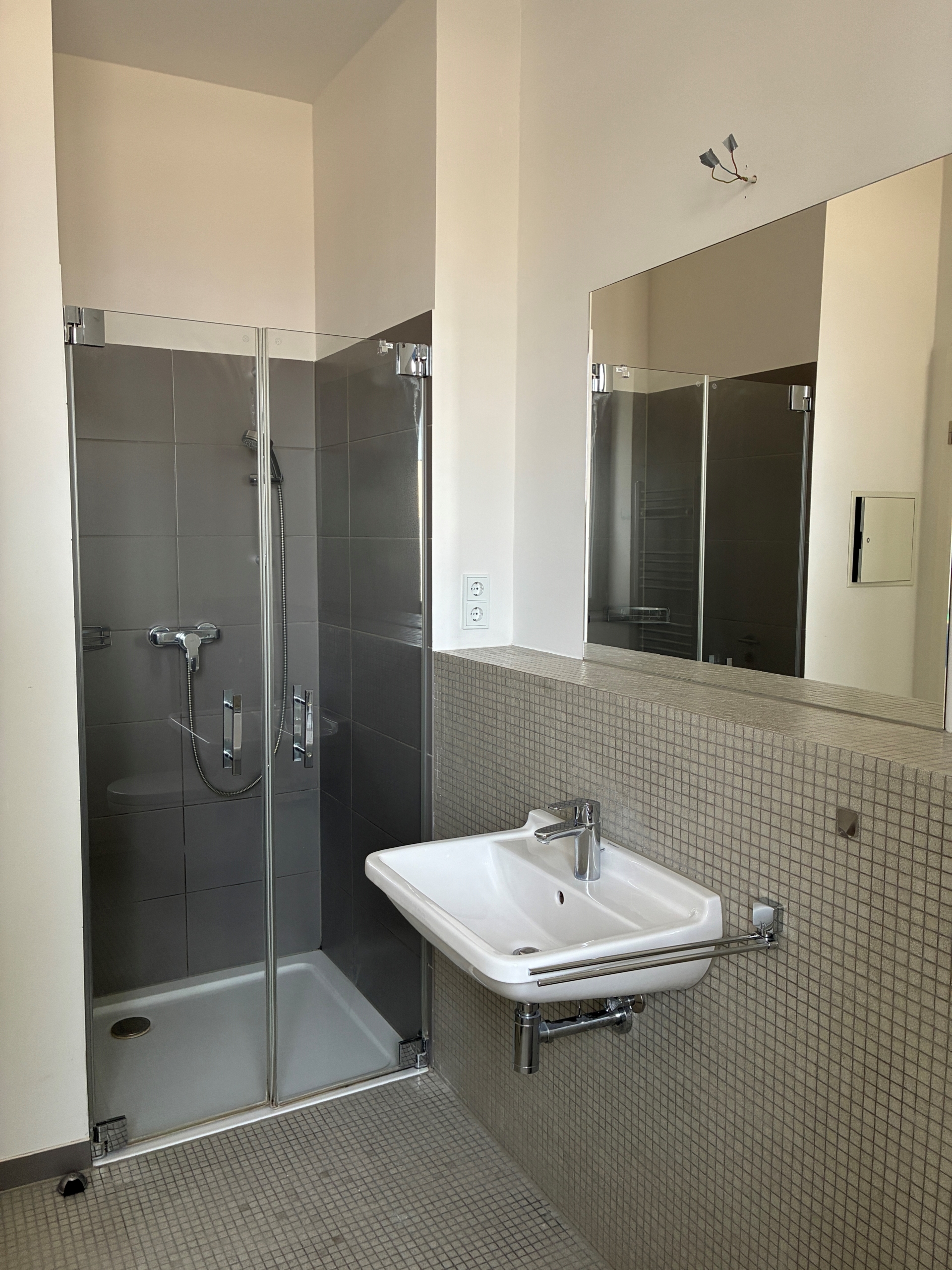 BEZUGSFREI! “Hofgärten am Brauhausberg”: Komfortable 2-ZimmerWohnung mit Gartenterrasse