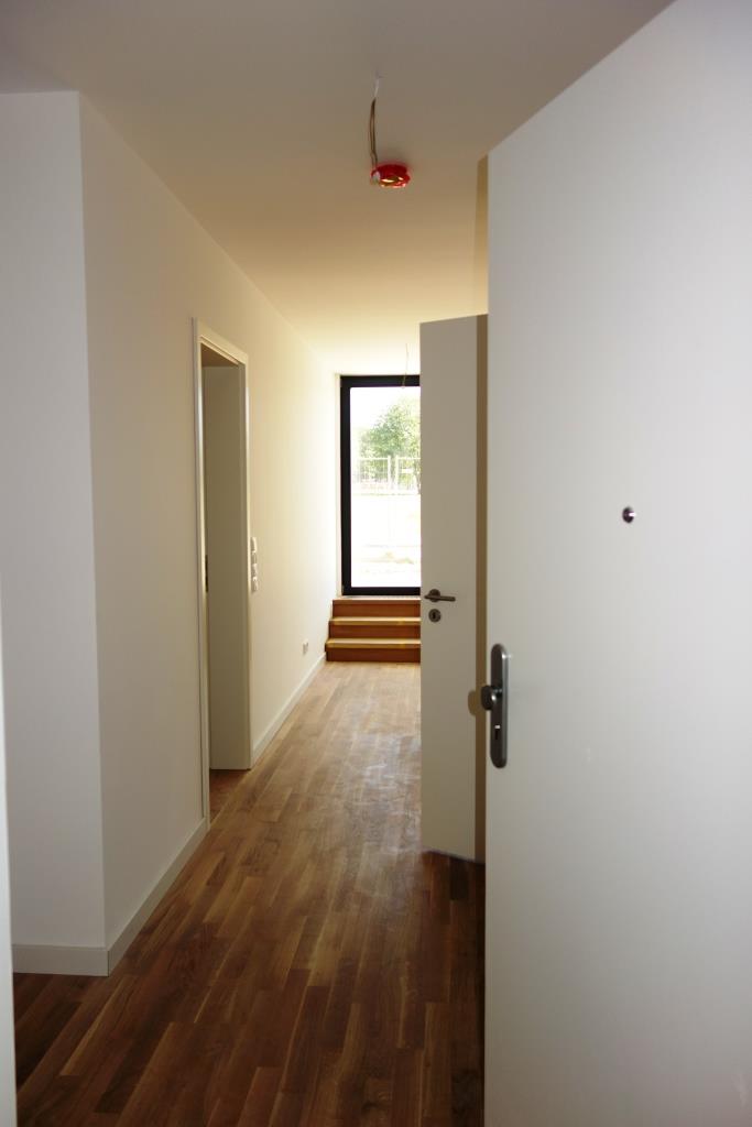 BEZUGSFREI! “Am Funkerberg” – Quadrillenhalle: Stilvolle 2-ZimmerWohnung mit Gartenterrasse